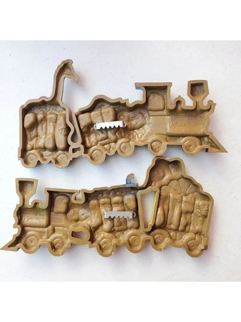 Vtg Homco ZOO Train wall plaques Lion Giraffe Tiger Elephant nursery room decor